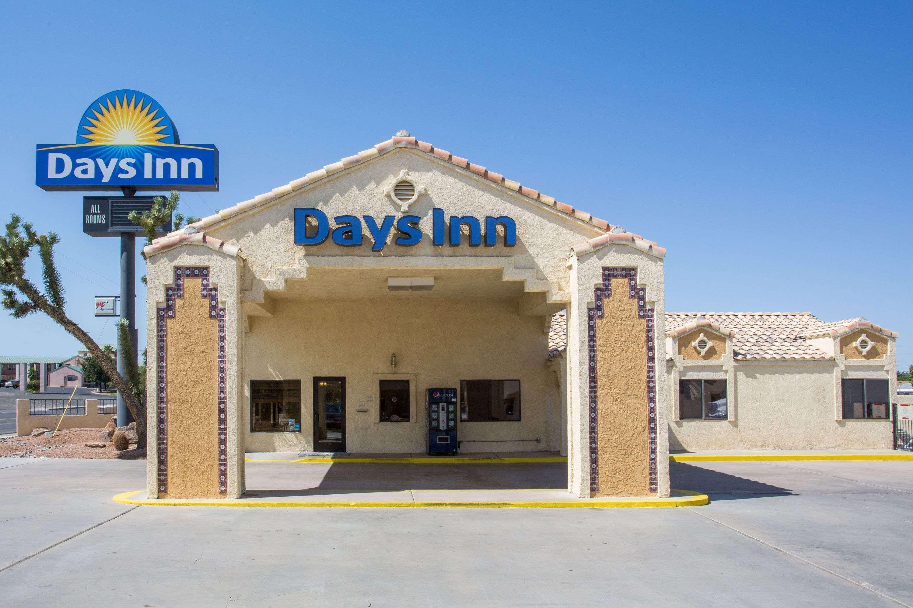 Days Inn by Wyndham Kingman West Exterior foto